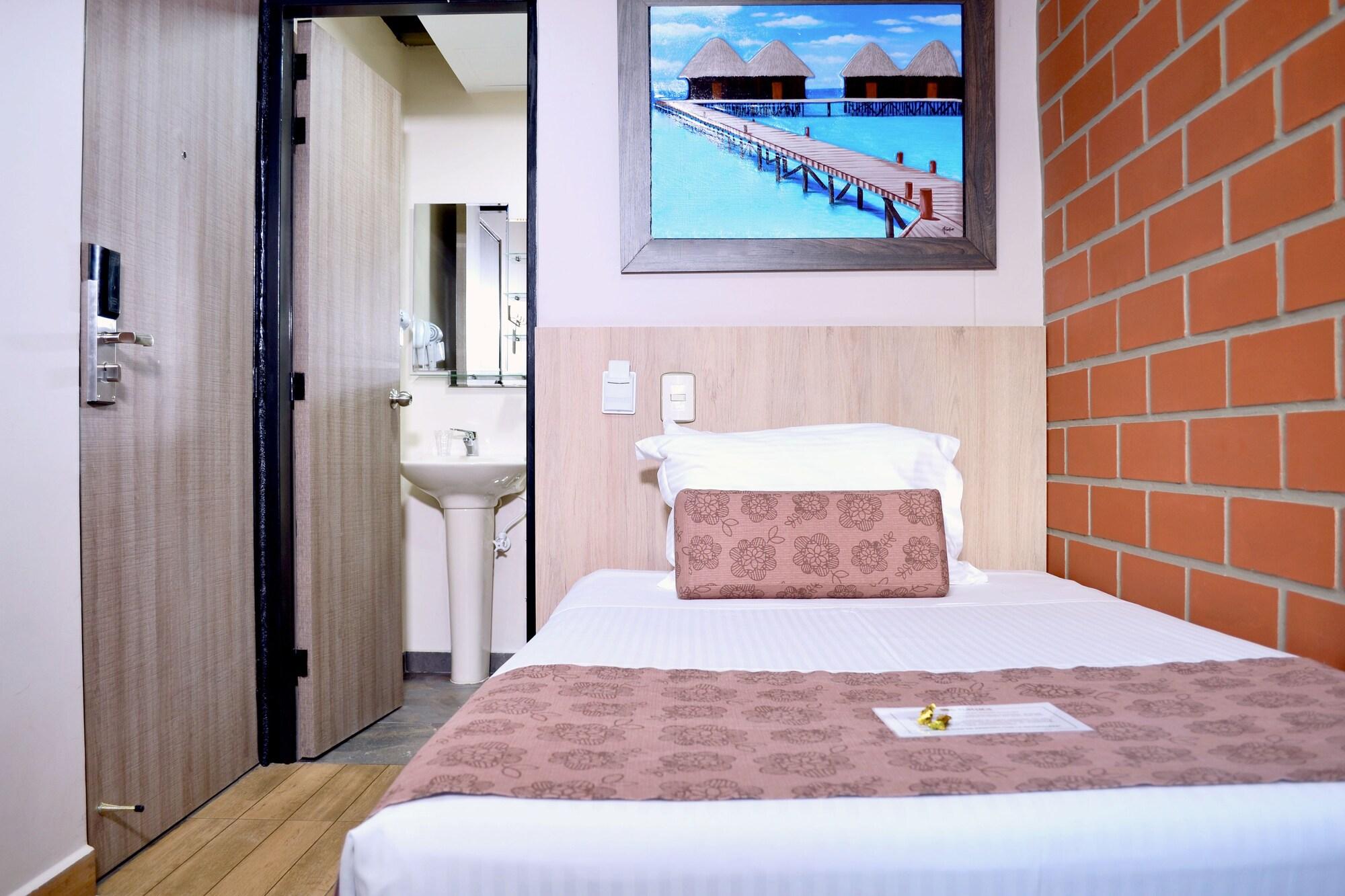 Hotel Provenza Garden Medellin Luaran gambar