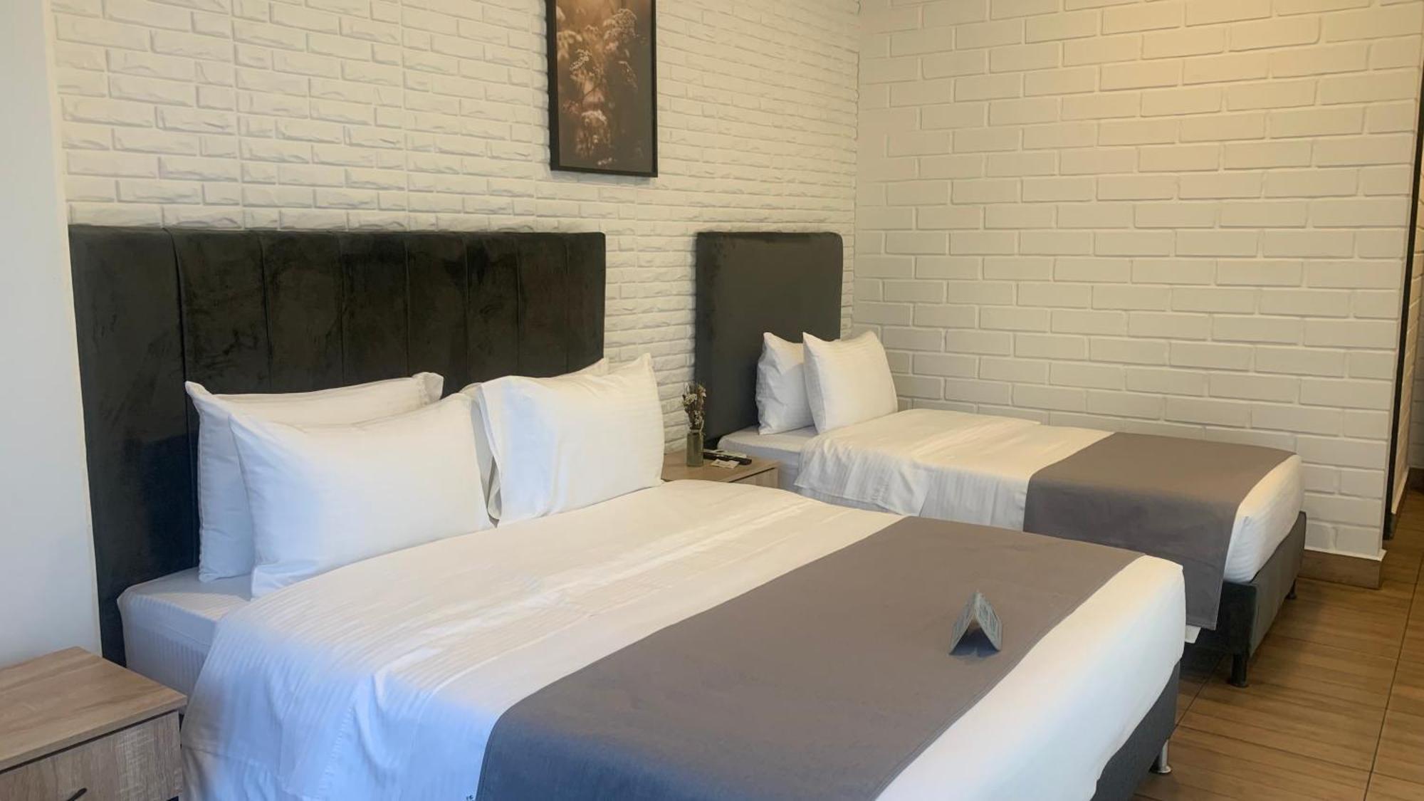 Hotel Provenza Garden Medellin Luaran gambar